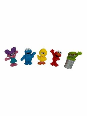 Set Of 5 Sesame Street Figures Elmo Cookie Monster Big Bird 2.5”